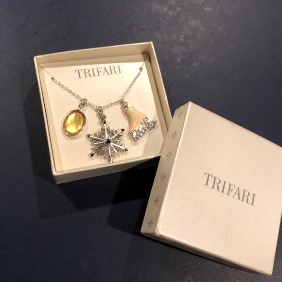 TrIfari ICE SKATER Necklace Silver Chain 1” Charms - Picture 2 of 2